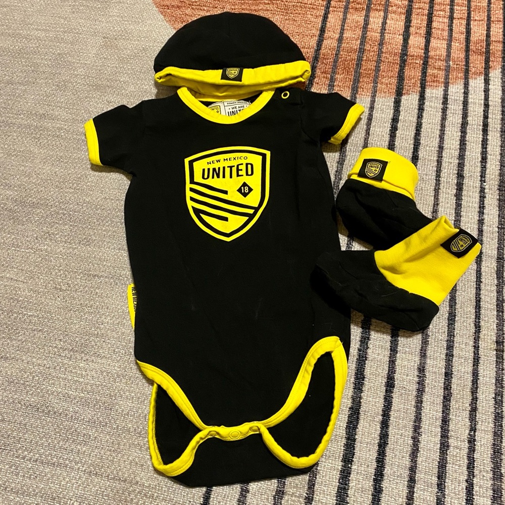 ⚽️ NM United Infant Bodysuit, Hat, & Booties